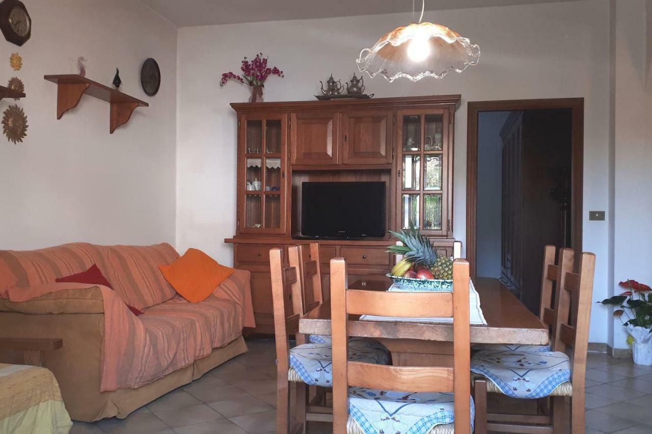 Вілла Casa Ferdani Lunigiana Terrarossa  Екстер'єр фото